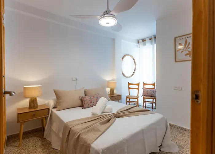 Comeback Looking For The Summer Apartament *